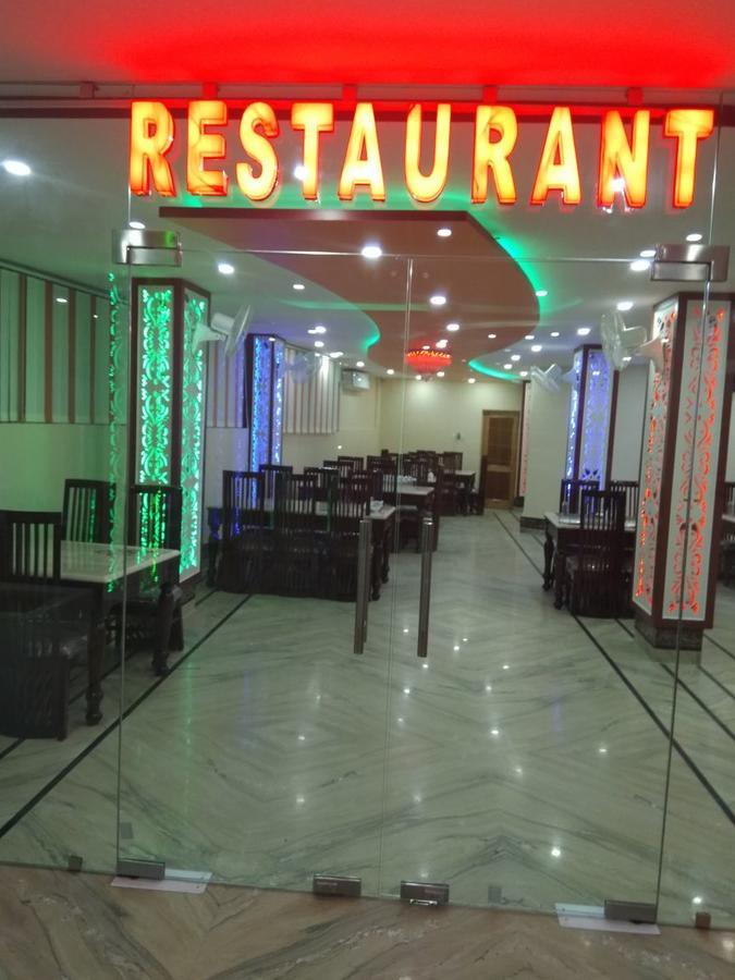 Hotel Sky Bule & Restaurant Khās Nagrota エクステリア 写真
