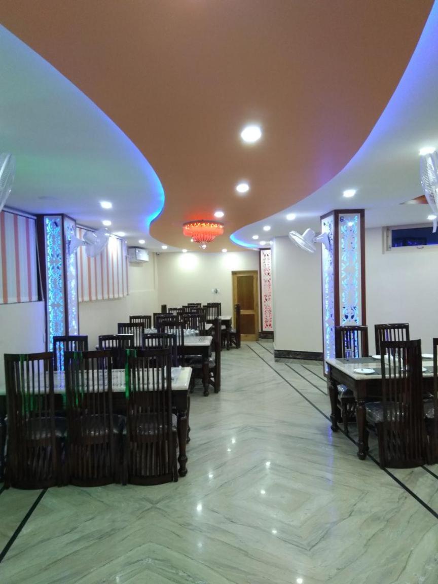 Hotel Sky Bule & Restaurant Khās Nagrota エクステリア 写真