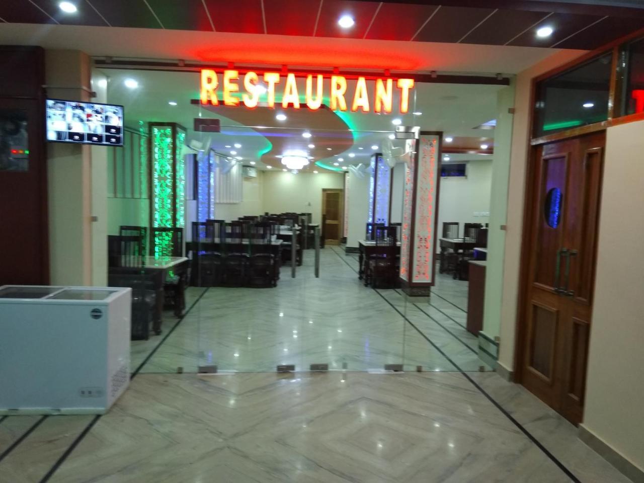 Hotel Sky Bule & Restaurant Khās Nagrota エクステリア 写真
