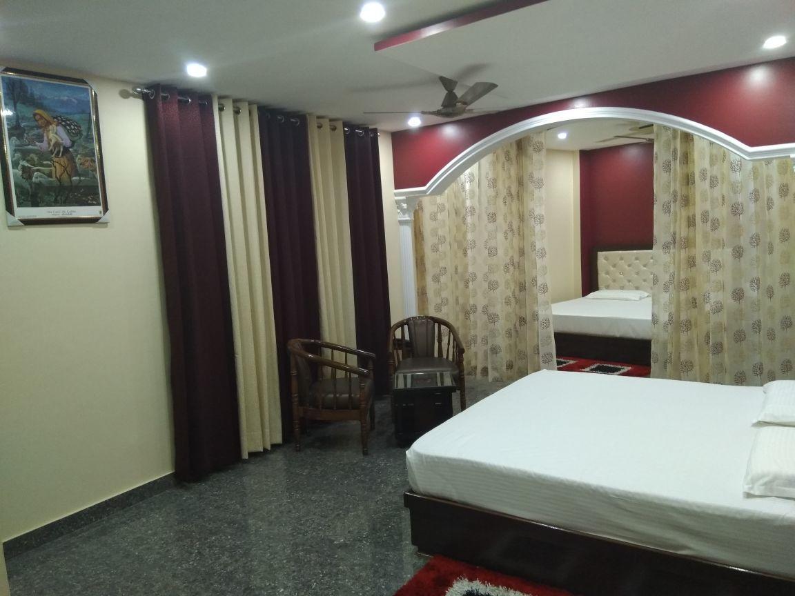 Hotel Sky Bule & Restaurant Khās Nagrota エクステリア 写真